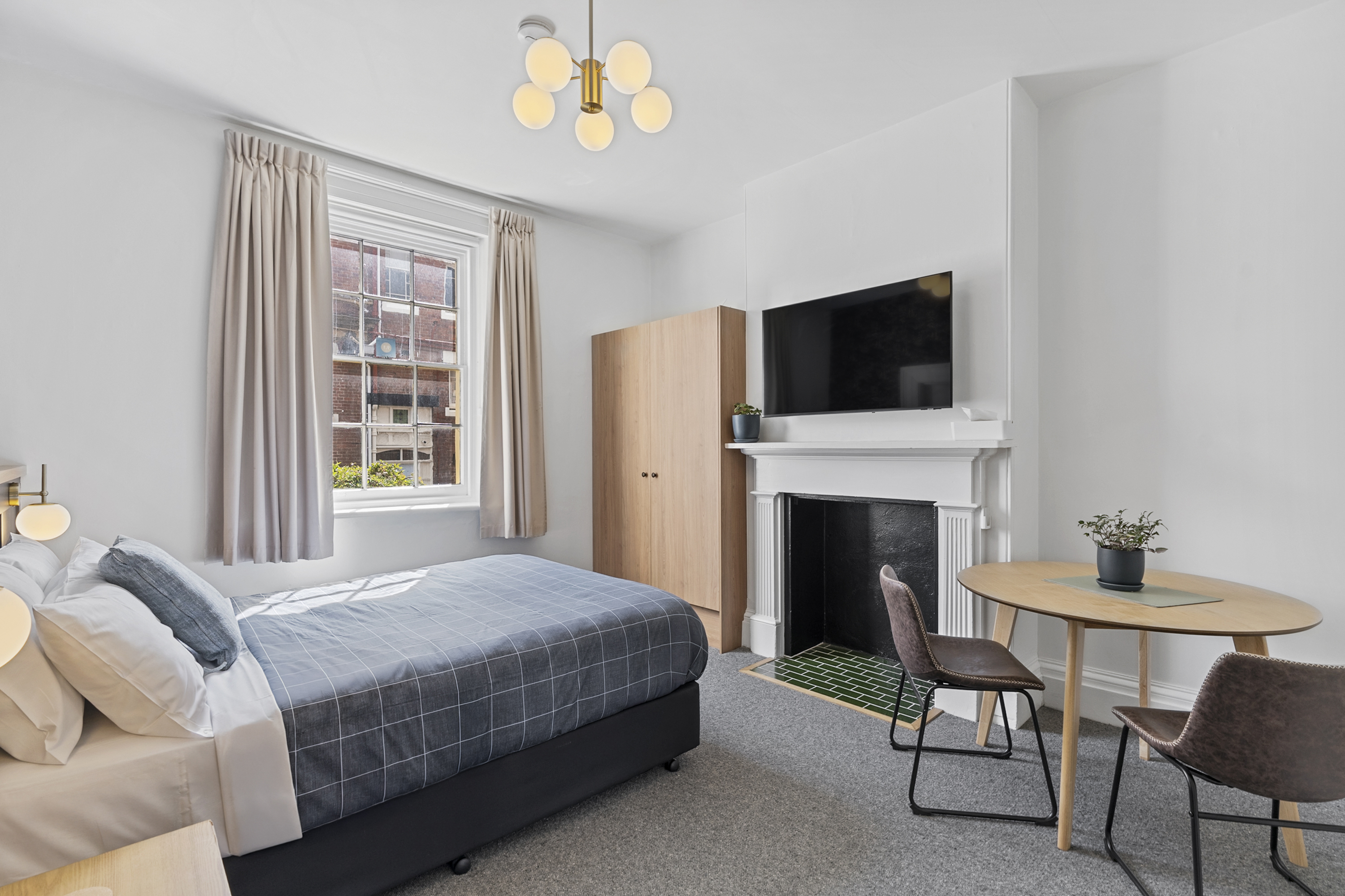 Portsea Place - Image 3