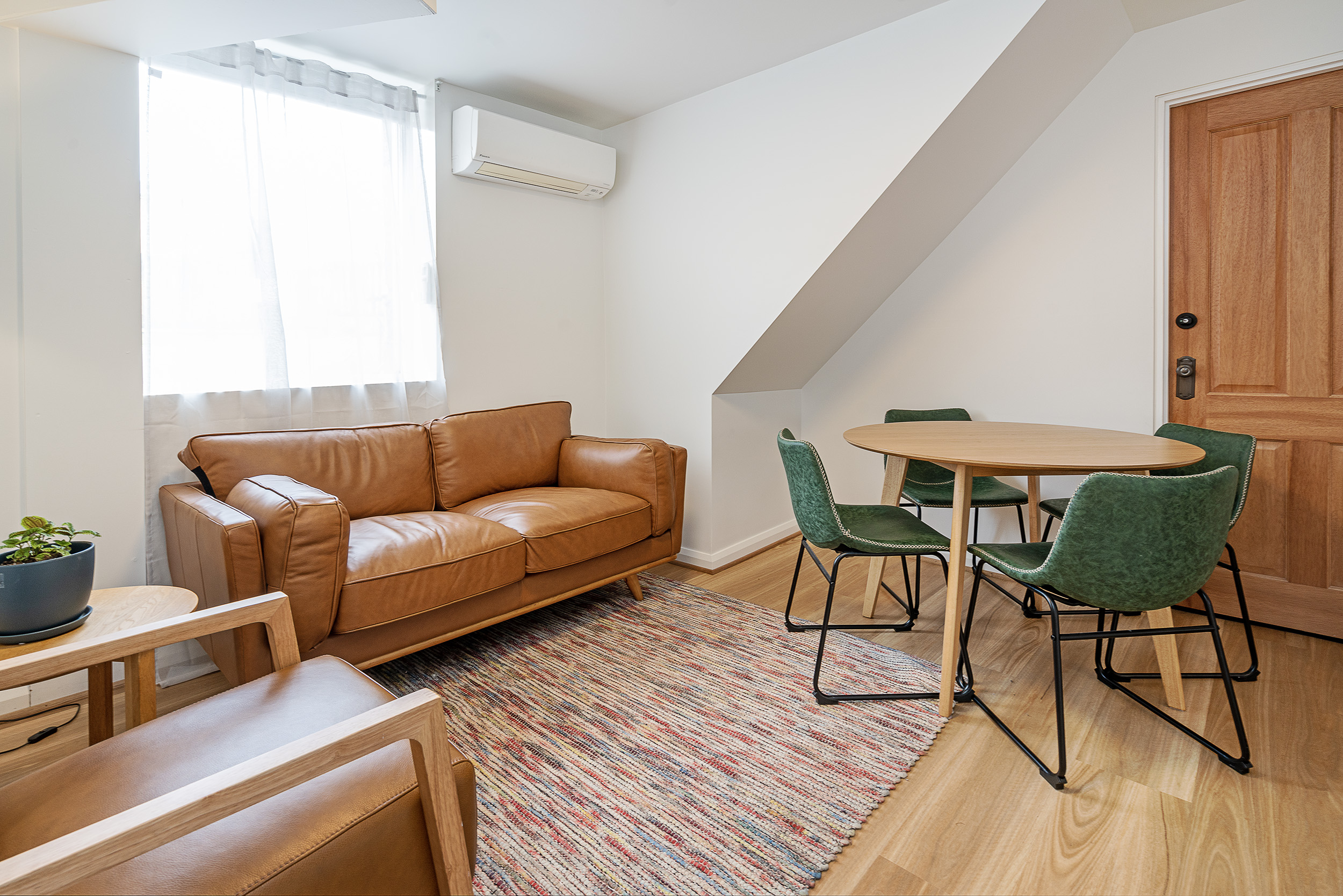 Portsea Place - Image 2